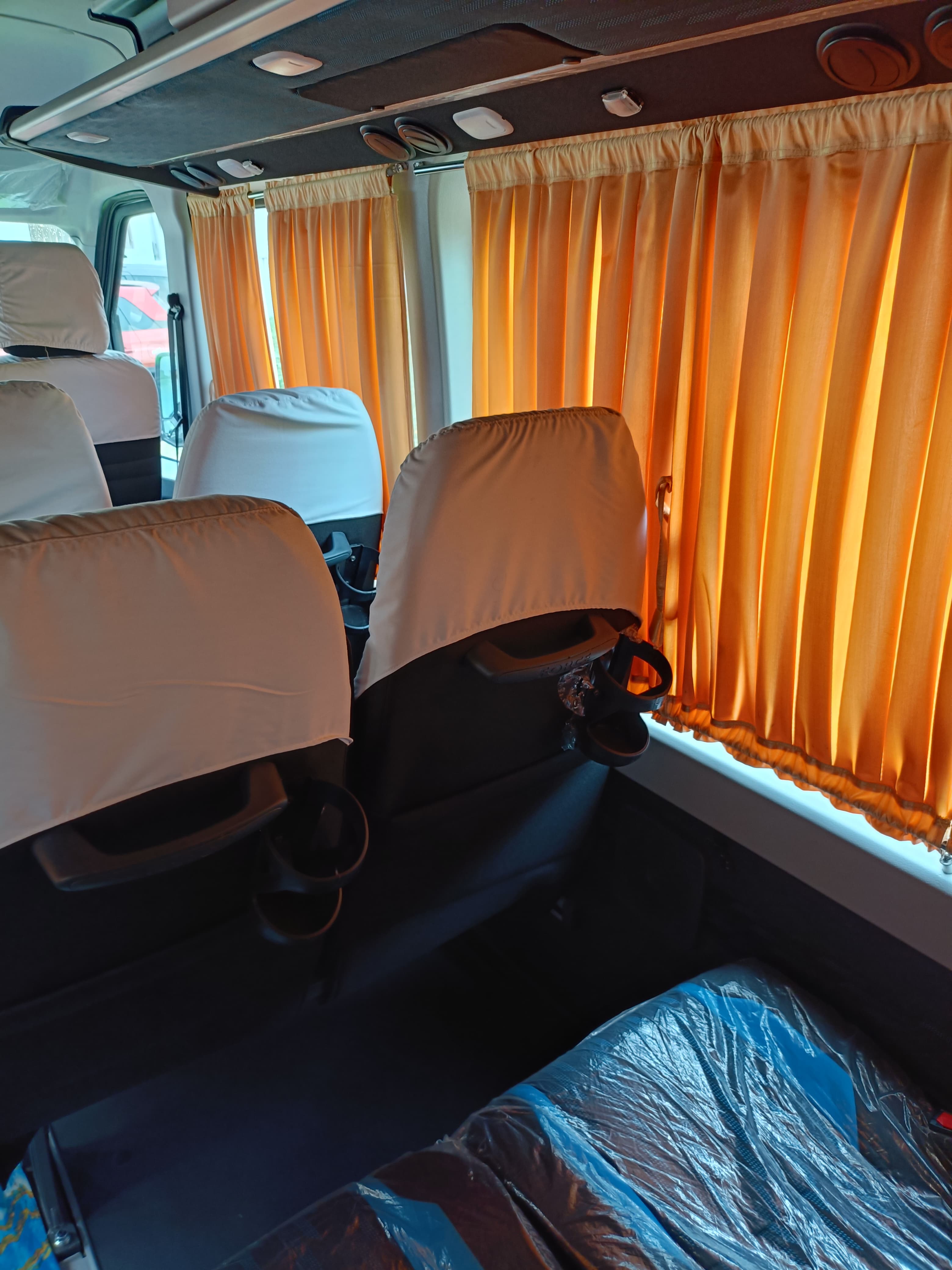 VM TRAVELS Gallery Image
